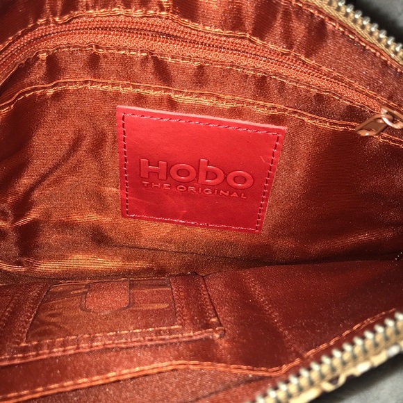 EUC Hobo The Original crossbody purse - Picture 6 of 11